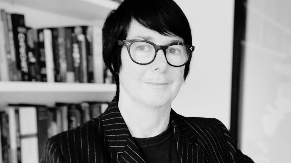 Christine Wallace